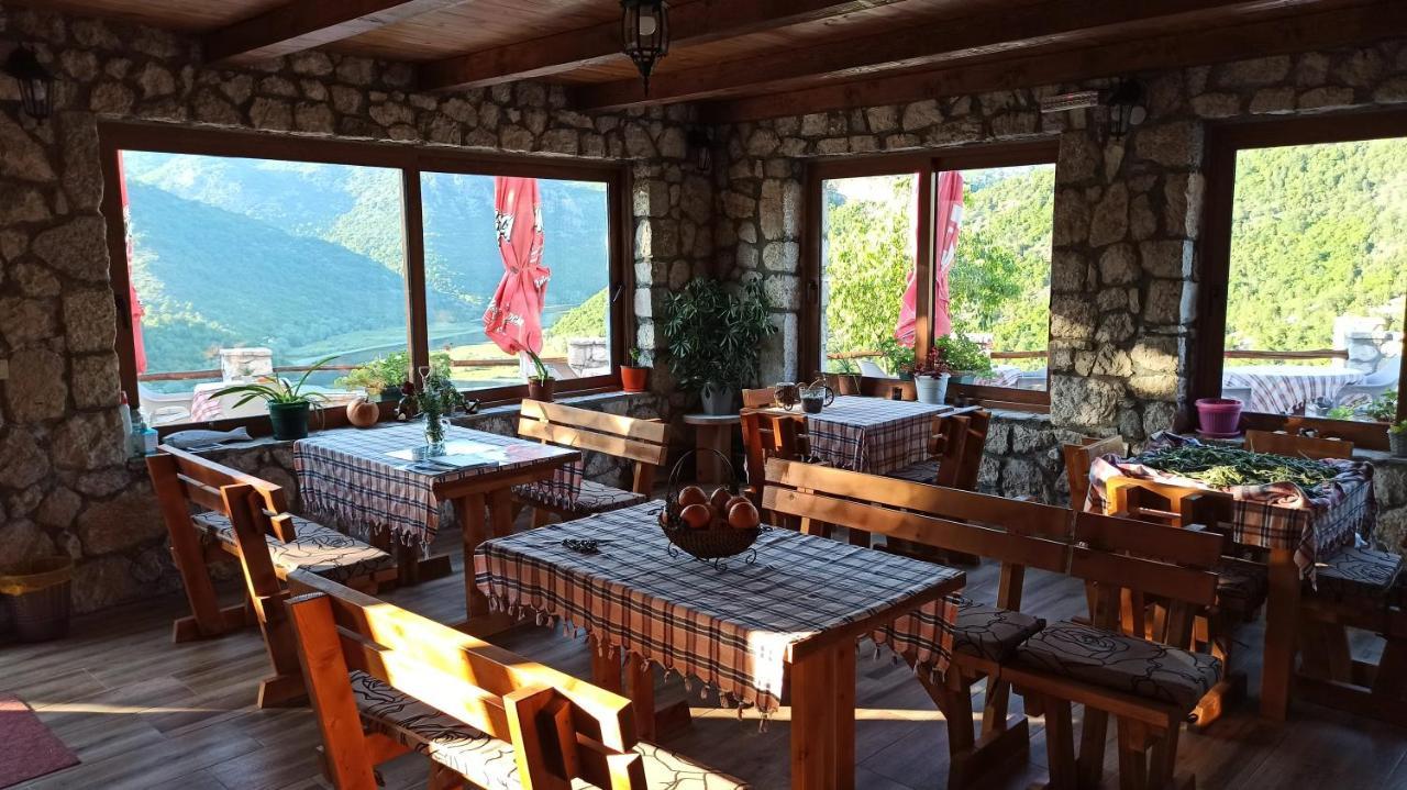 Village House - Novak Rijecani Rijeka Crnojevica Luaran gambar