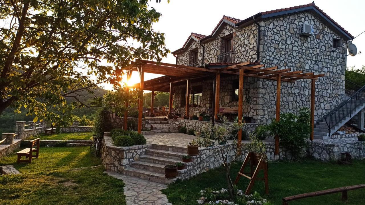 Village House - Novak Rijecani Rijeka Crnojevica Luaran gambar